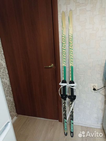 Лыжи(170 см) универсальное крепление б/у