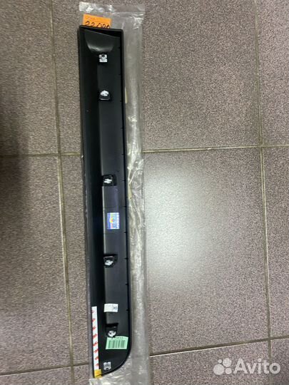877702B010CA Накладка двери задней левой Hyundai S