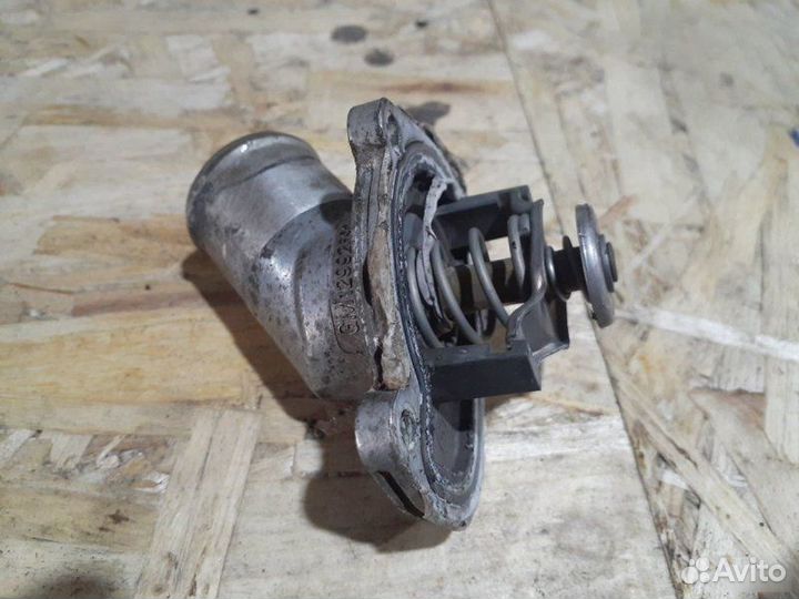 Корпус термостата Opel Astra H Z14XEP