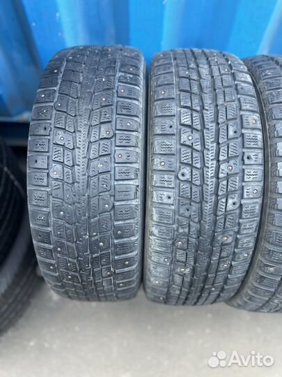 Dunlop SP Winter Ice 01 195/60 R15 88T