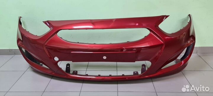 Бампер передний Hyundai Solaris красный TDY