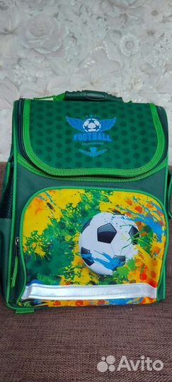 Рюкзак школьный новый. 2 шт