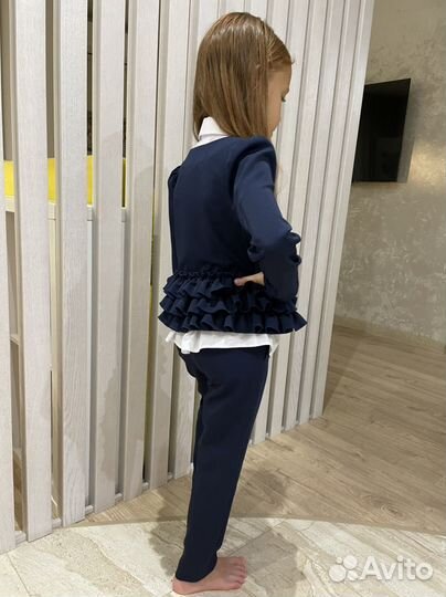 Школьный форма с брюками для девочки
