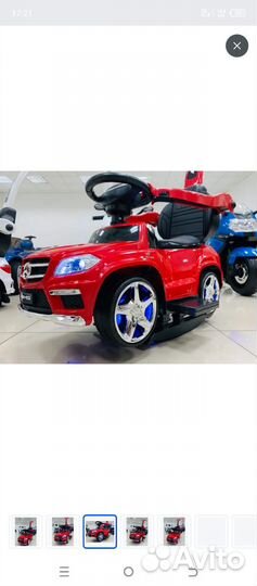 Машинка каталка толокар с ручкой