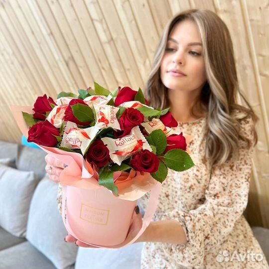 Сладкий букет с розами