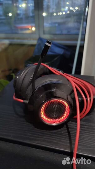 Наушники Edifier G4