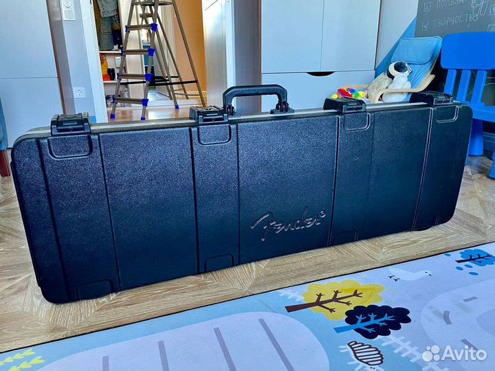 Кейс Fender (кофр) для бас гитары прямоугольный