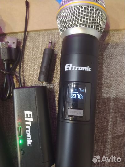 Микрофоны беспроводные караоке комплект