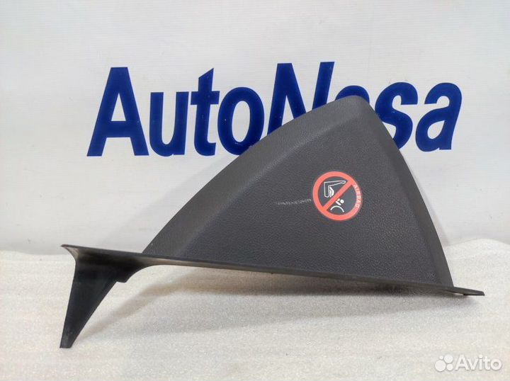 Накладка на торпедо правая Ford Focus 3 2011-2019