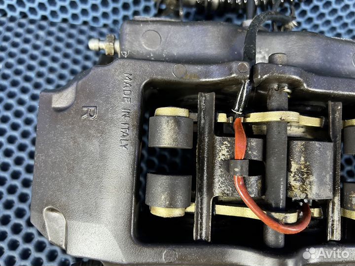 Суппорт тормозной Brembo Z18 350мм перед 330 зад