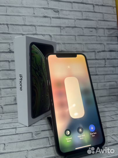 iPhone Xs, 256 ГБ