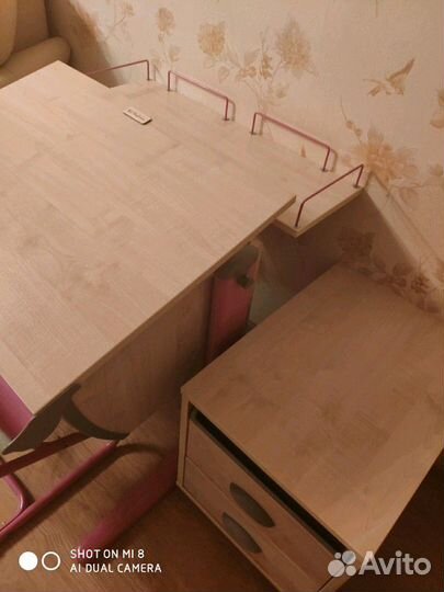 Парта, стул и тумба