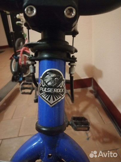 Трюковой велосипед BMX