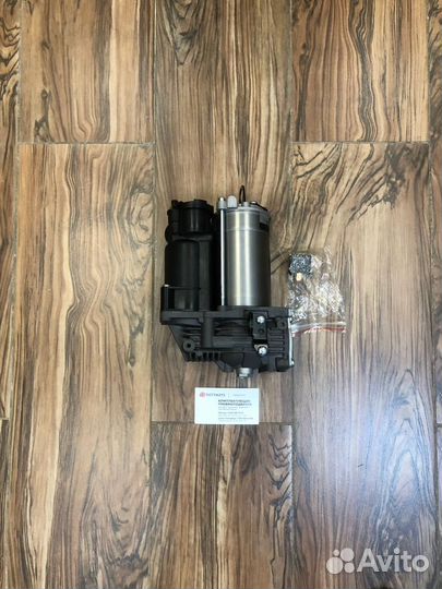 Компрессор Mercedes R-class W251 A2513200104