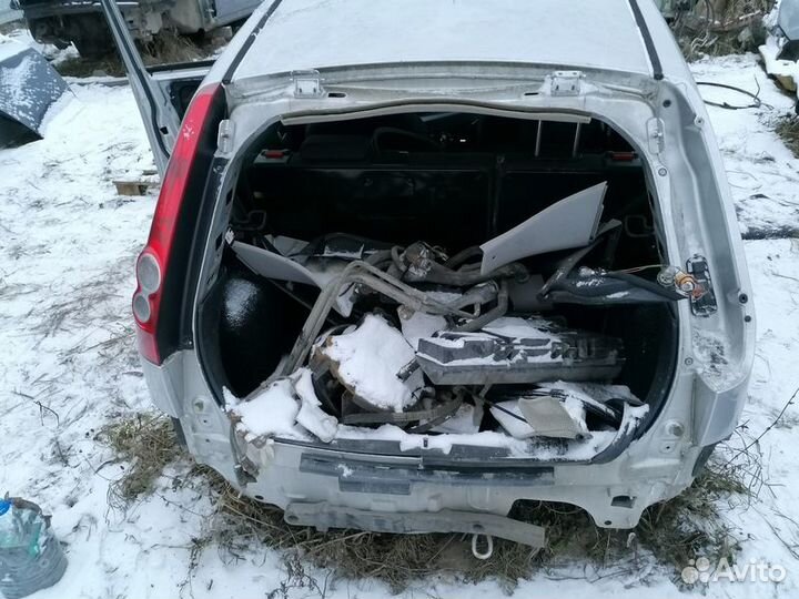 Задняя часть кузова Ford Fiesta 5