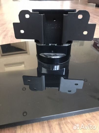 Подставка для телевизора