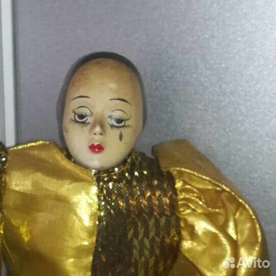 Кукла фарфоровая. Паяц. винтаж