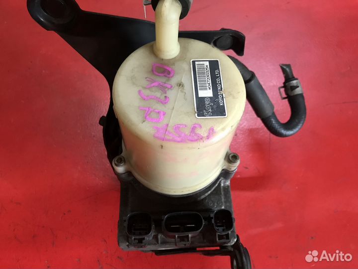 Насос электроусилителя руля Mazda 3 BK 2.0 LF