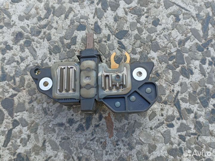 Регулятор напряжения генератора bosch