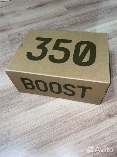 Кроссовки adidas yeezy boost 350