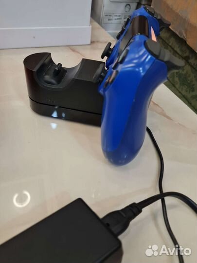 Оригинальная зарядная станция PS4