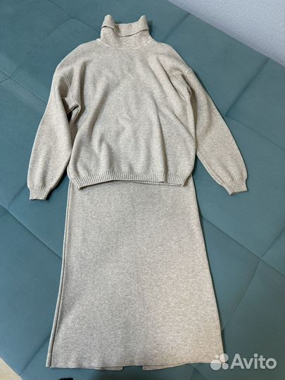 Костюм женский