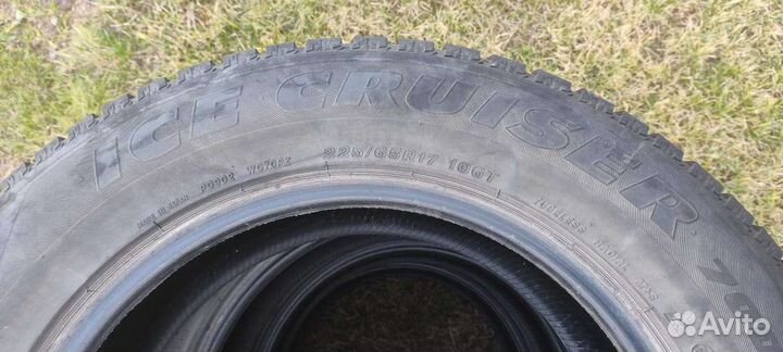 Bridgestone Ice Cruiser 7000 225/65 R17 106T