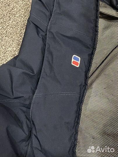 Ветровка berghaus gore tex