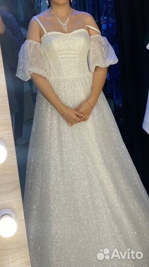 Свадебное платье 42-44