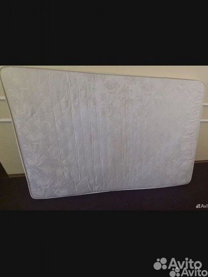 Матрас 140х200 бу