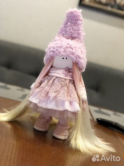 Кукла интерьерная