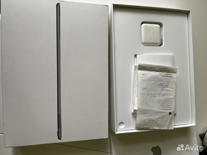 iPad pro 9.7 128 LTE