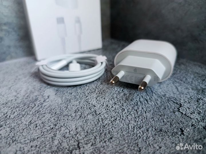 Зарядное устройство на iPhone 25w
