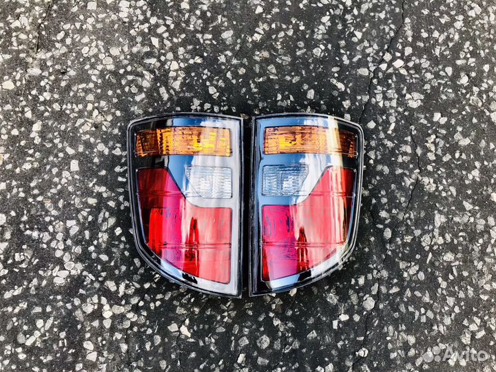 Фонарь задний Honda Ridgeline 2006-2008