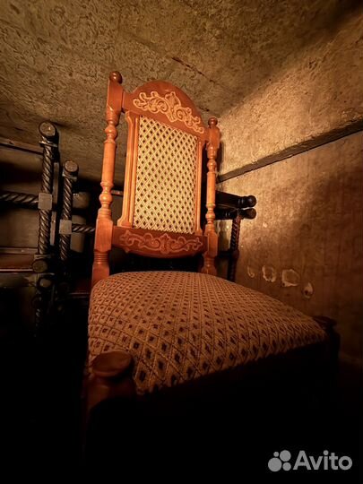 Стулья для гостиной/кухни