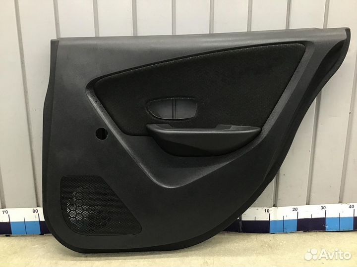 Обшивка двери задней правой Nissan Almera (G15) 20