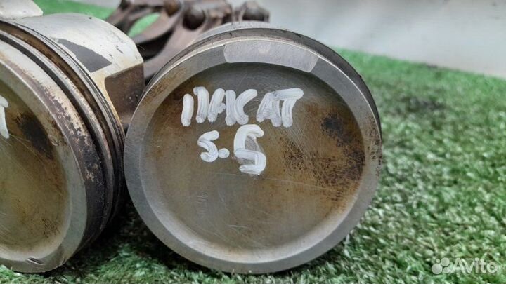 Поршень с шатуном Volkswagen Passat B5 APU 1.8