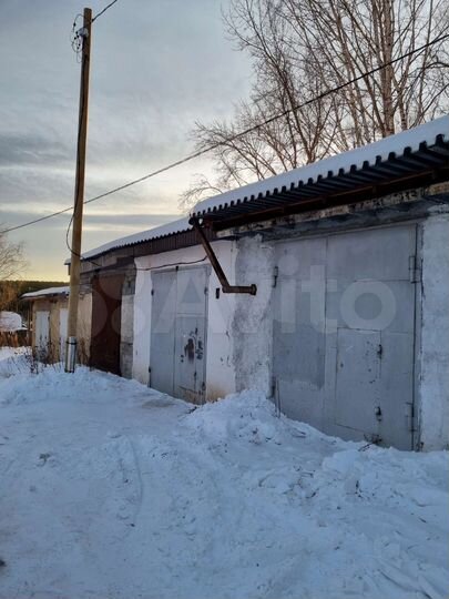 Гараж, > 30 м²