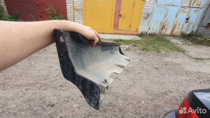 Накладка на порог кия маджентис