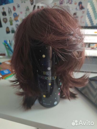 Коричневый парик