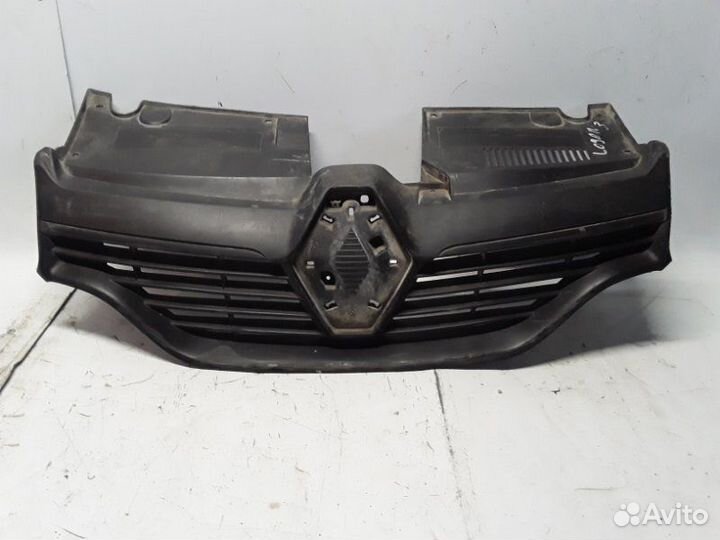 Решетка радиатора передняя Renault Logan 2 2014