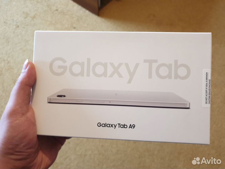 Samsung Galaxy Tab A9 LTE 64 гб сереб и серый