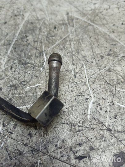 Трубка подачи масла на турбину Jeep Patriot