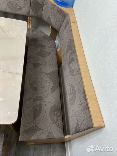 Кухонный уголок