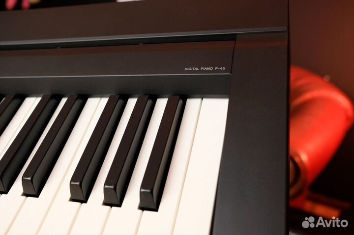 Цифровое Пианино Yamaha P-45B (Комплект)