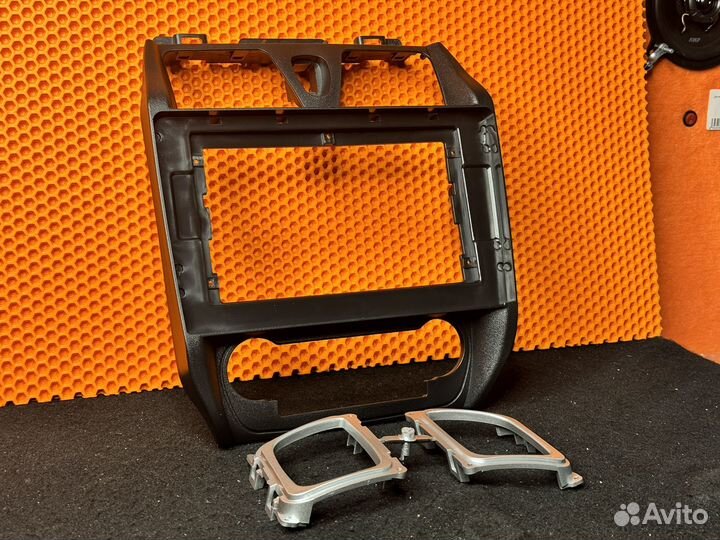 Переходная рамка geely emgrand X7 2012+ 10 дюймов