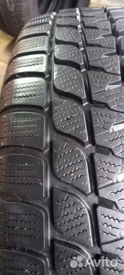 Bridgestone Blizzak LM-25 4x4 225/65 R17 102H