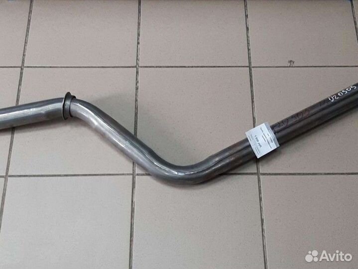 Труба прием. глуш. паз 3205 прав