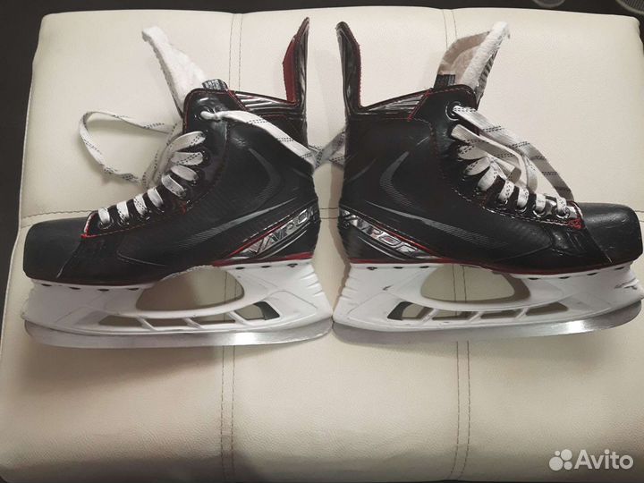Хоккейные коньки bauer x 2,7