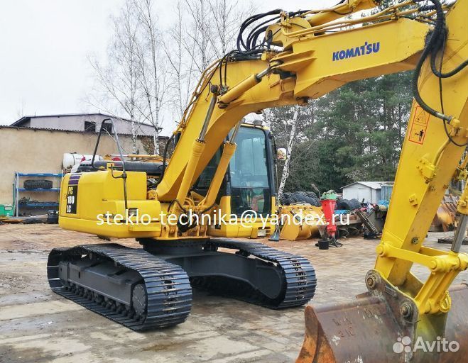 Кузовное стекло на экскаватор Komatsu PC 200/300